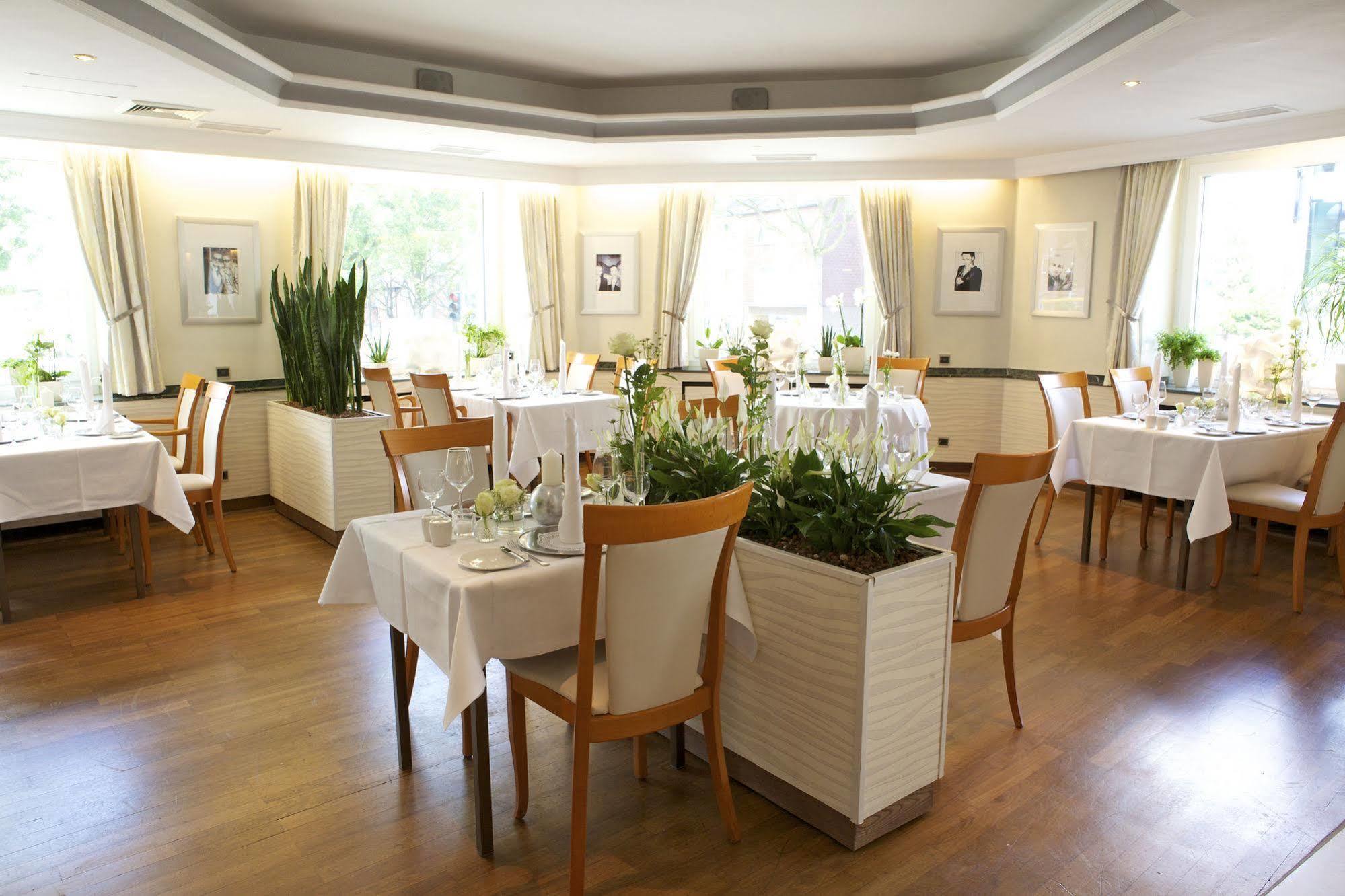 Parkhotel Hotel 4*